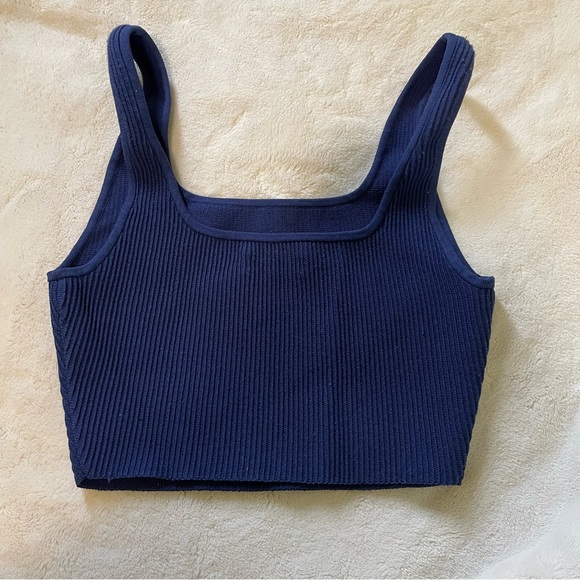 Babaton Sculpt Knit Squareneck Cropped Tank - Picture 2 of 3